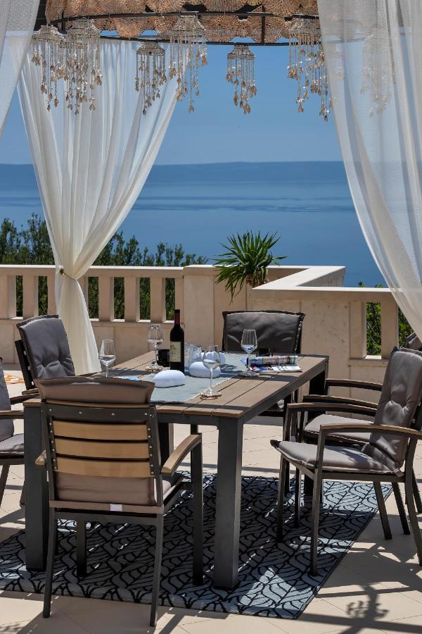 Villa Vesna With Heated Pool *