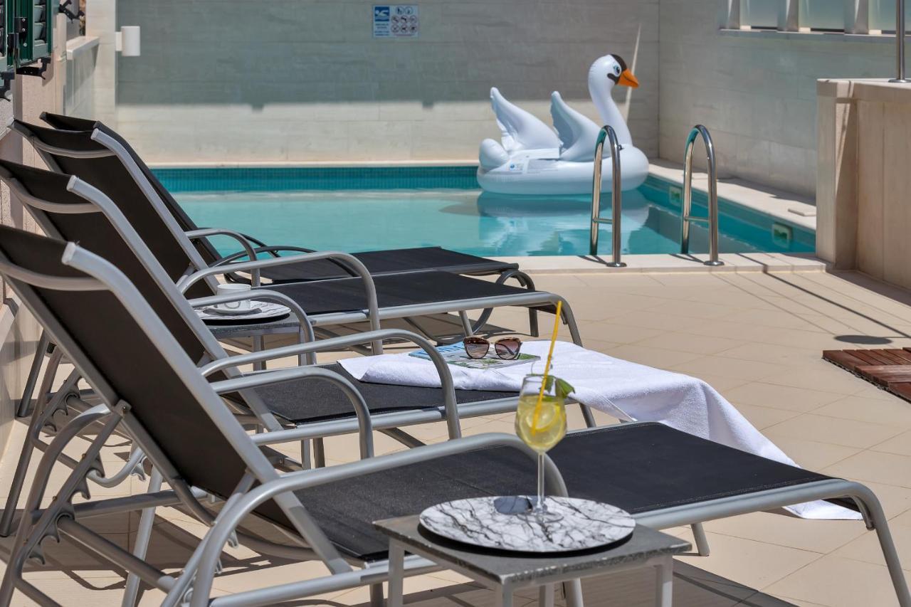 Willa Vesna With Heated Pool Makarska